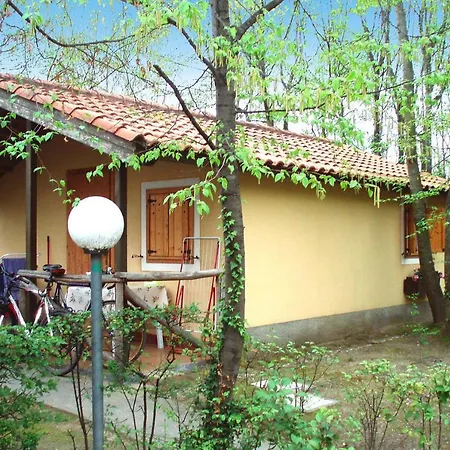 Holiday Village Il Paese Di Ciribi,
