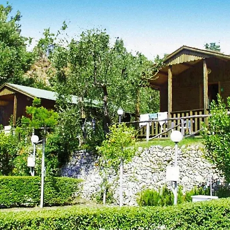 度假居 Holiday Village Il Paese Di Ciribi,
